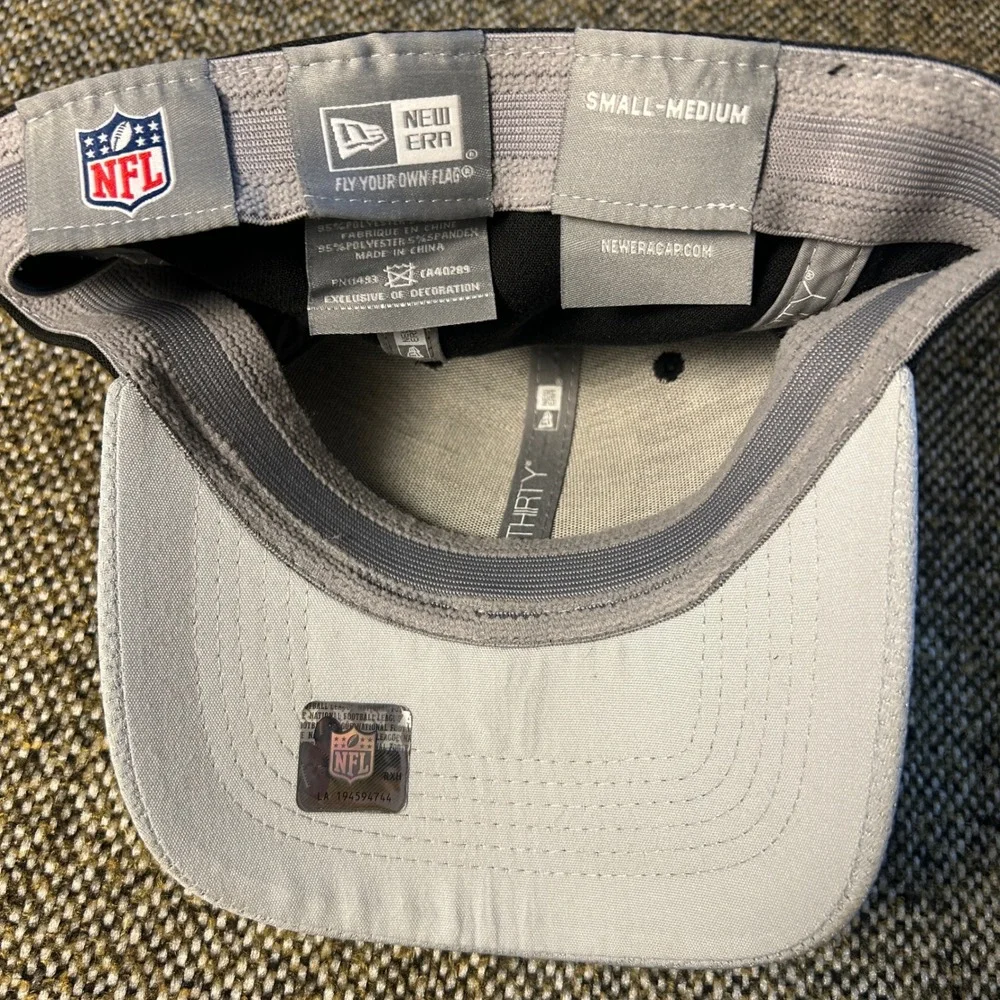 New Era Raiders Hat Mens S/M Black Excellent 39THIRTY NFL‎ Stretch Fit Cap